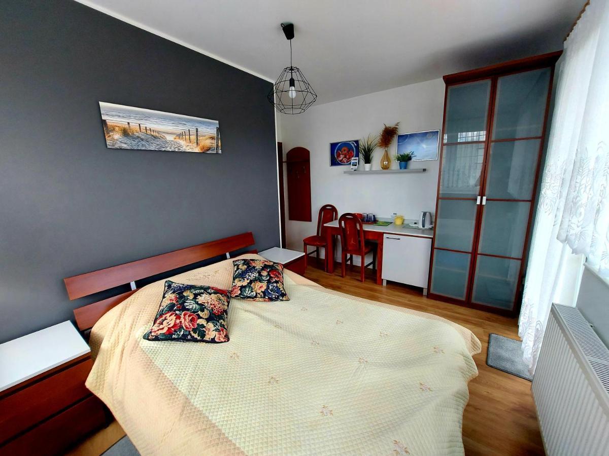 Dom U Artura Apartment Wladyslawowo Bagian luar foto