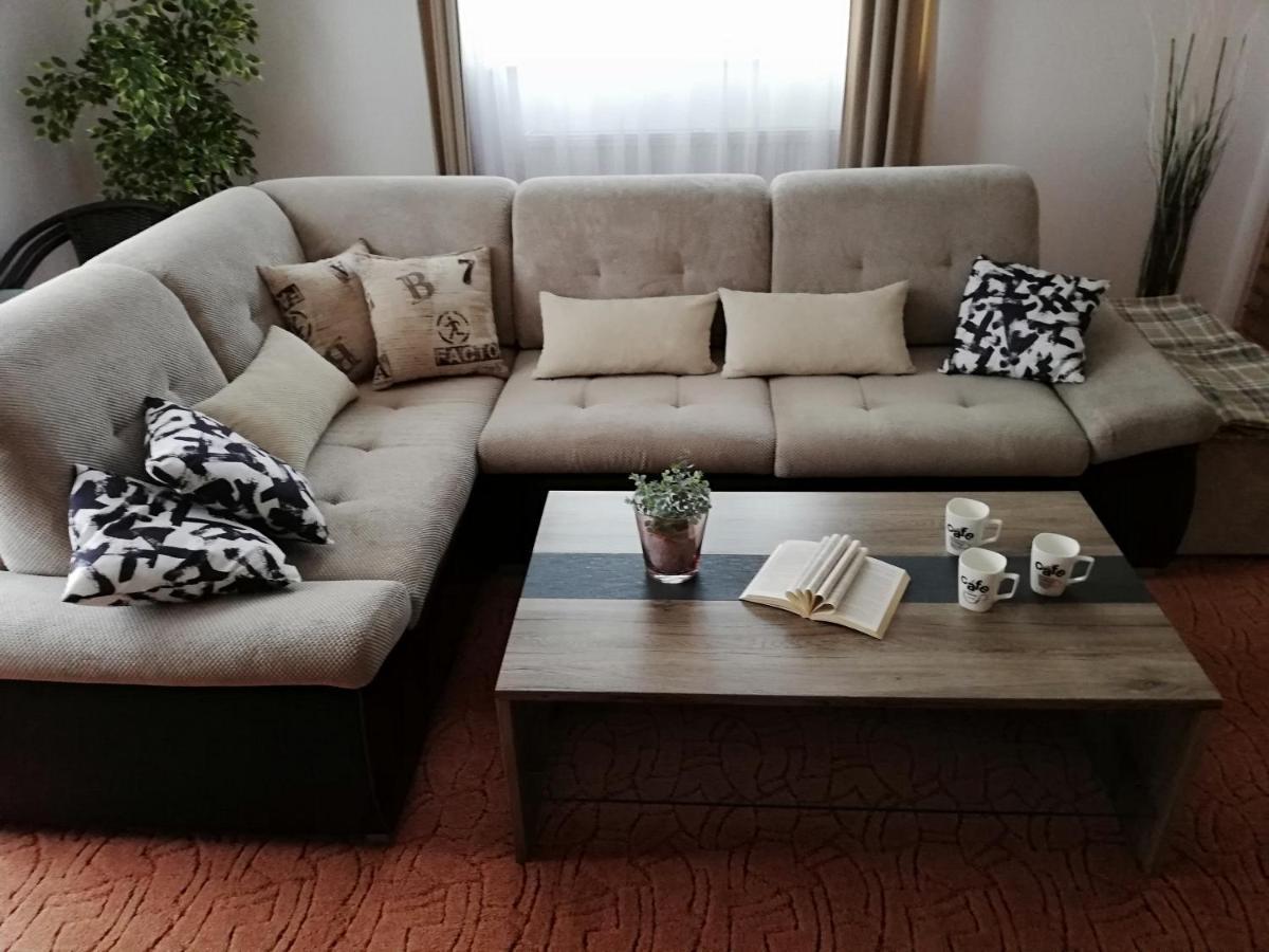 Dom U Artura Apartment Wladyslawowo Bagian luar foto