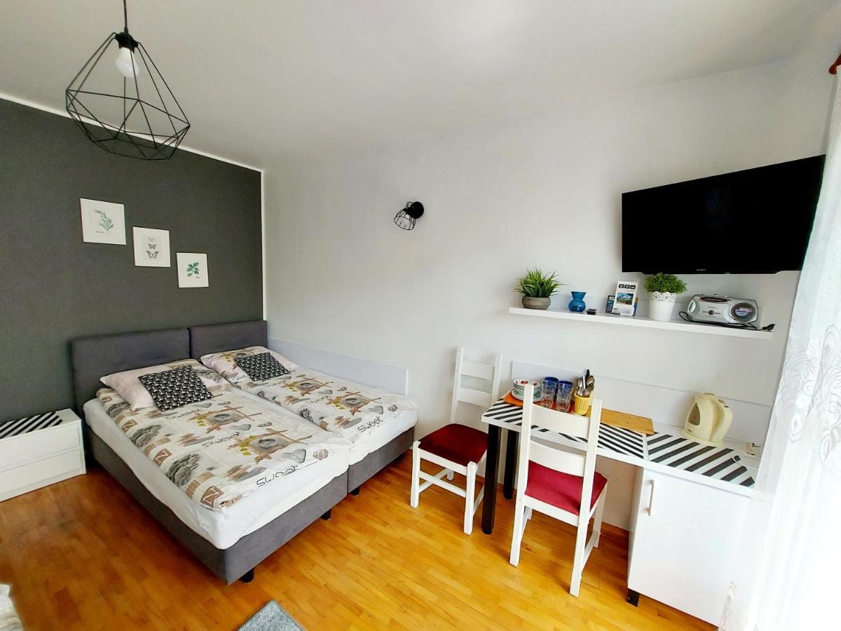Dom U Artura Apartment Wladyslawowo Bagian luar foto