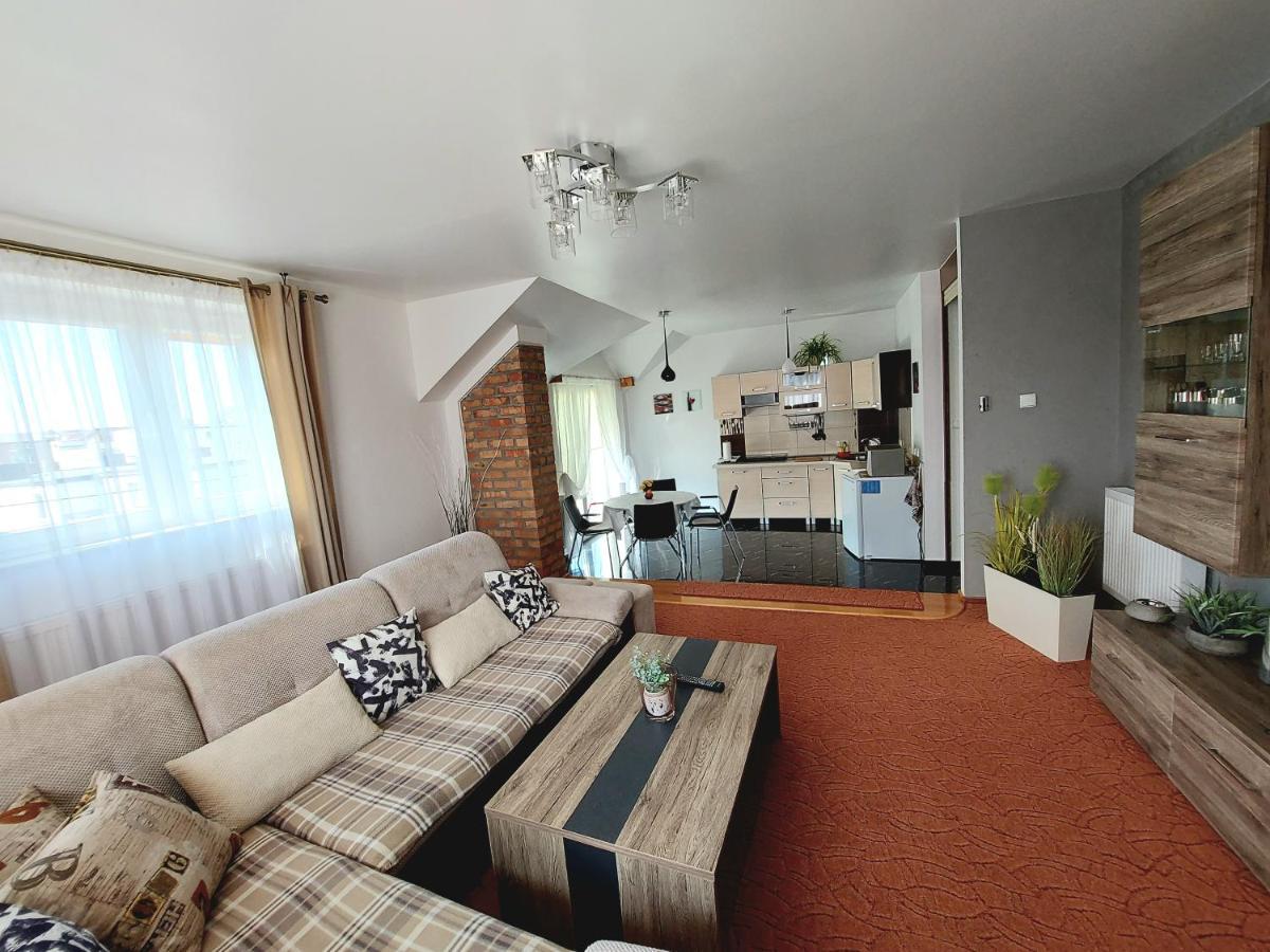 Dom U Artura Apartment Wladyslawowo Bagian luar foto