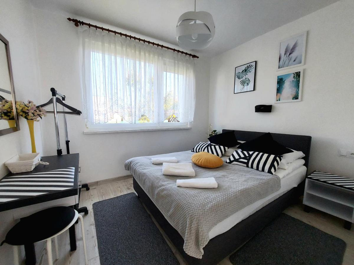 Dom U Artura Apartment Wladyslawowo Bagian luar foto
