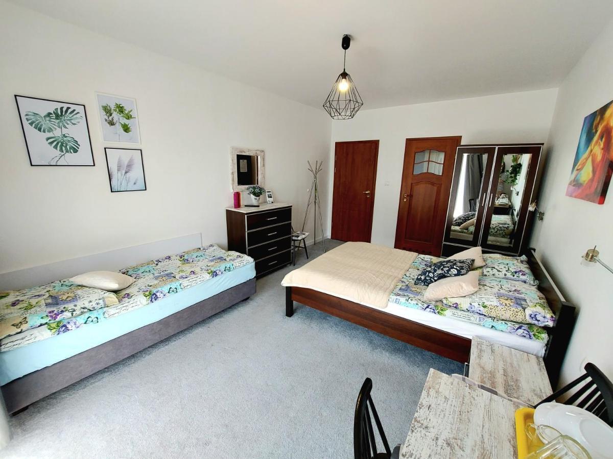 Dom U Artura Apartment Wladyslawowo Bagian luar foto